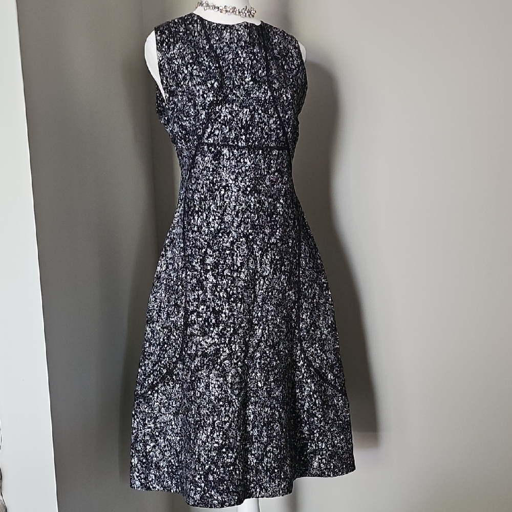 Jil Sander Black and White Patterned Midi Dress. Made In Italy.